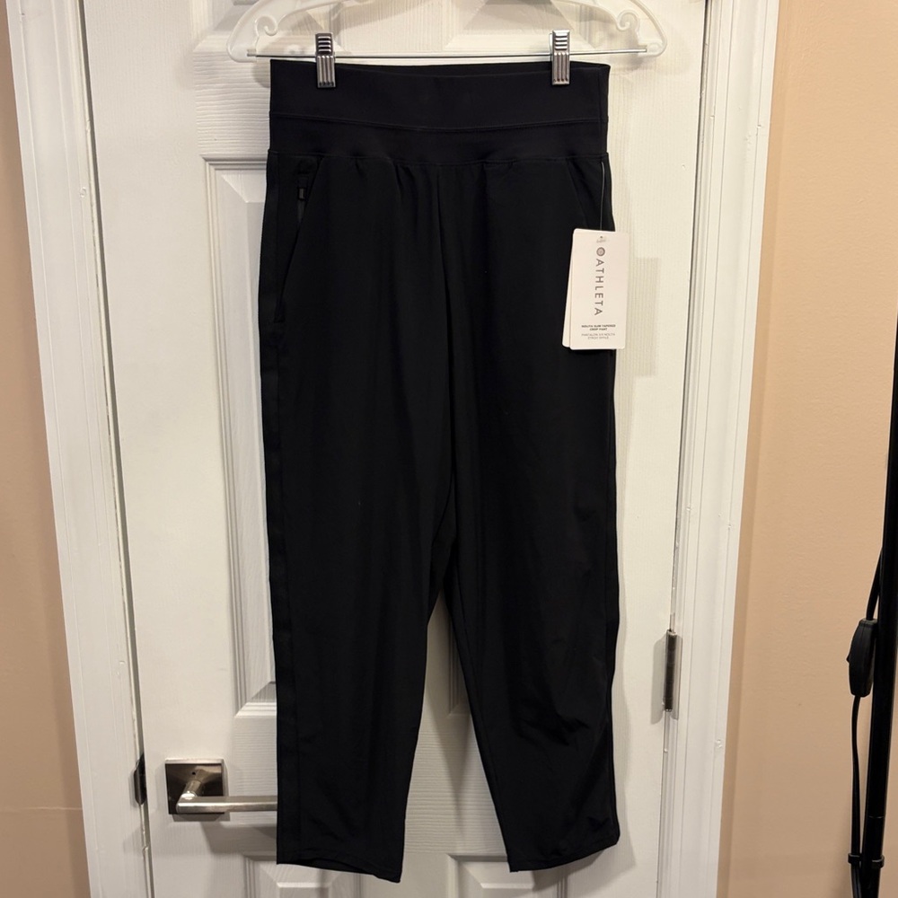 Athleta Nolita Slim Tapered Crop Pant Black